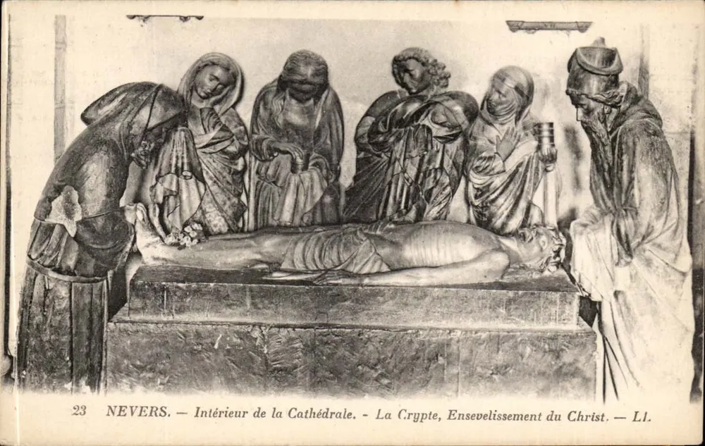 Nevers — Innenansicht der Kathedrale — Die Krypta, Beerdigung des Christus — L.I. - Vorderseite