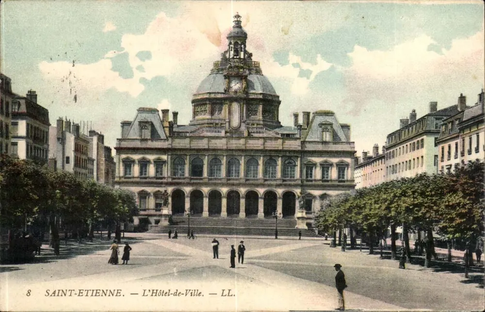 Saint-Étienne — O Hotel-de-Ville — LL. - Frente