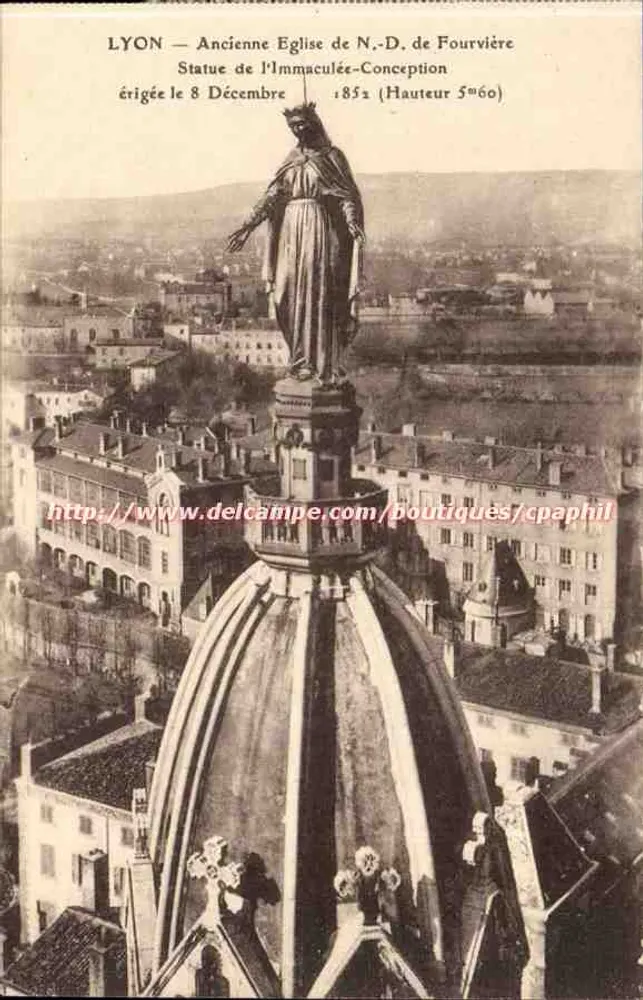 LYON — Antiga Igreja de N.-D. de Fourvière — Estátua da Imaculada Conceição - Frente