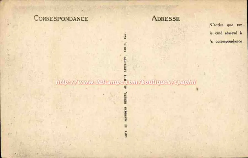 Loches — Das Rathaus von Vorderseite gesehen — LL - Rückseite