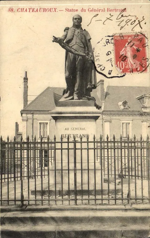 Châteauroux — Estátua do Geral Bertrand — Editor desconhecido, n°88 - Frente