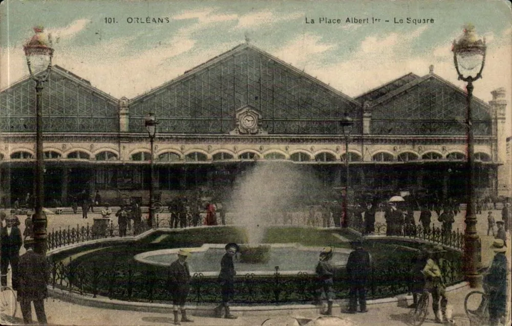 Orléans — A Place Albert Ier — O Square — Editor: n° 101 - Frente
