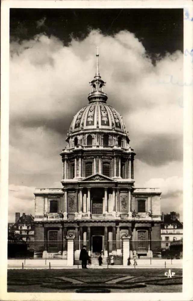 Les Invalides — Paris — editor C.A.P. n°785 - Frente