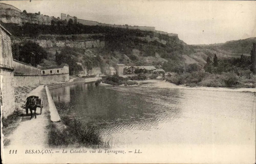 Besançon — Citadel von Tarragno gesehen — LL. n° 111 - Vorderseite