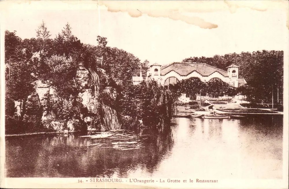 Strasbourg - Die Orangerie - Die Grotte und das Restaurant - Vorderseite