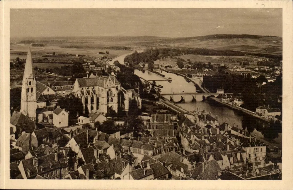 Auxerre (Yonne) — Panoramablick — Les Éditions d'Art 'YONNE', Paris - Vorderseite
