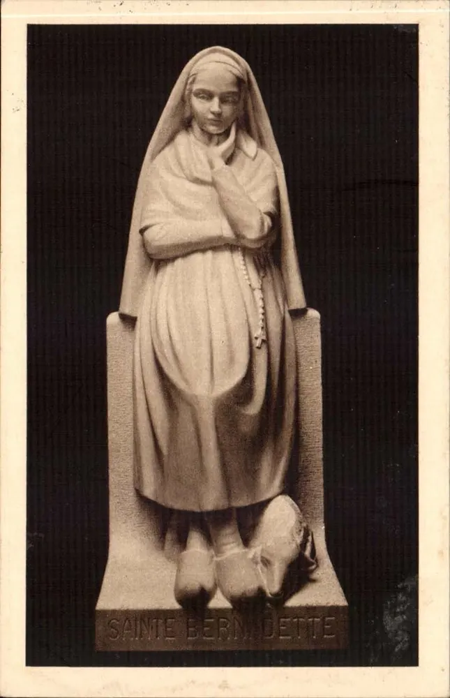 Santa Bernadette — estátua esculpida — J. S. Hartmann, Bouasse, Paris - Frente
