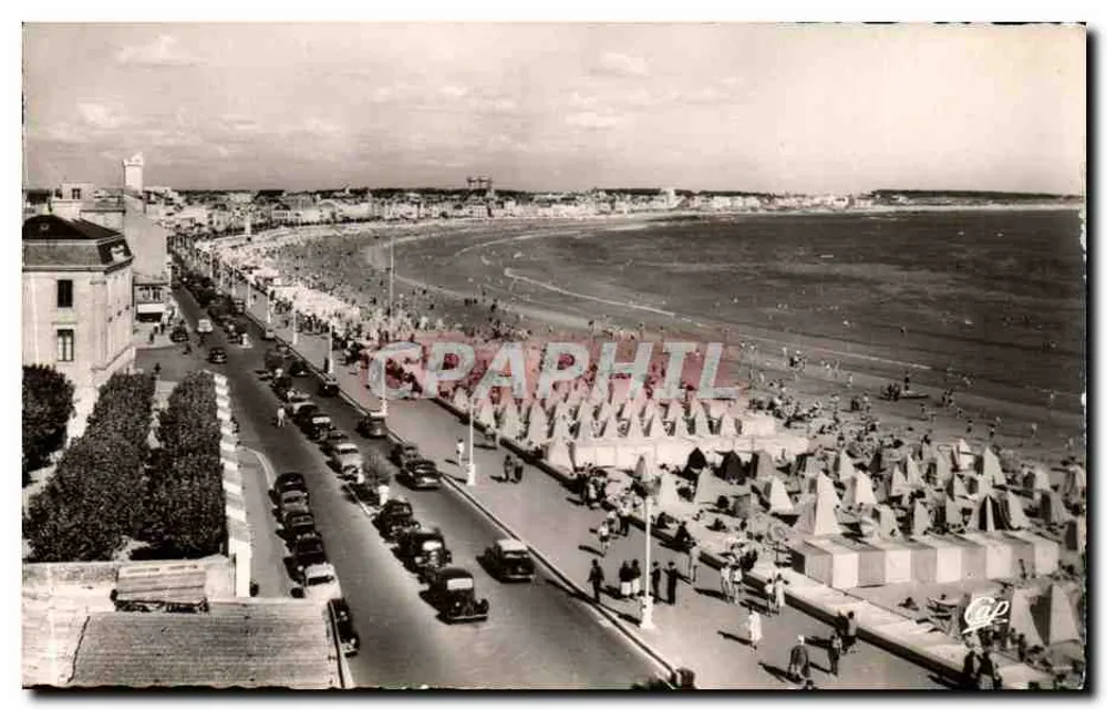 Les Sables-d'Olonne — Vista geral da Praia — Réal-Photo - Frente