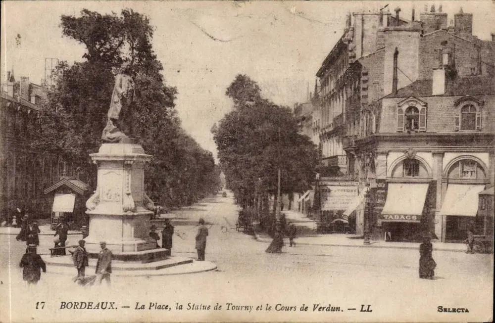 Bordeaux — Die Place, die Statue Tourny und der Cours de Verdun — Selecta - Vorderseite