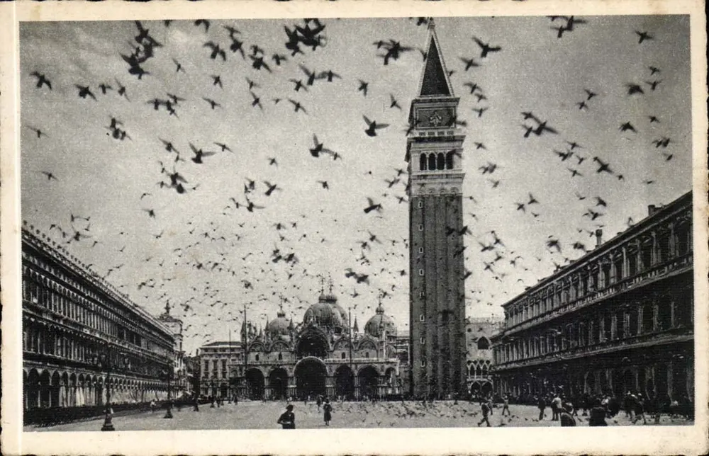 Venedig - Piazza San Marco — Basilika San Marco und Glockenturm — Verlag C. Cogato, Mailand - Vorderseite