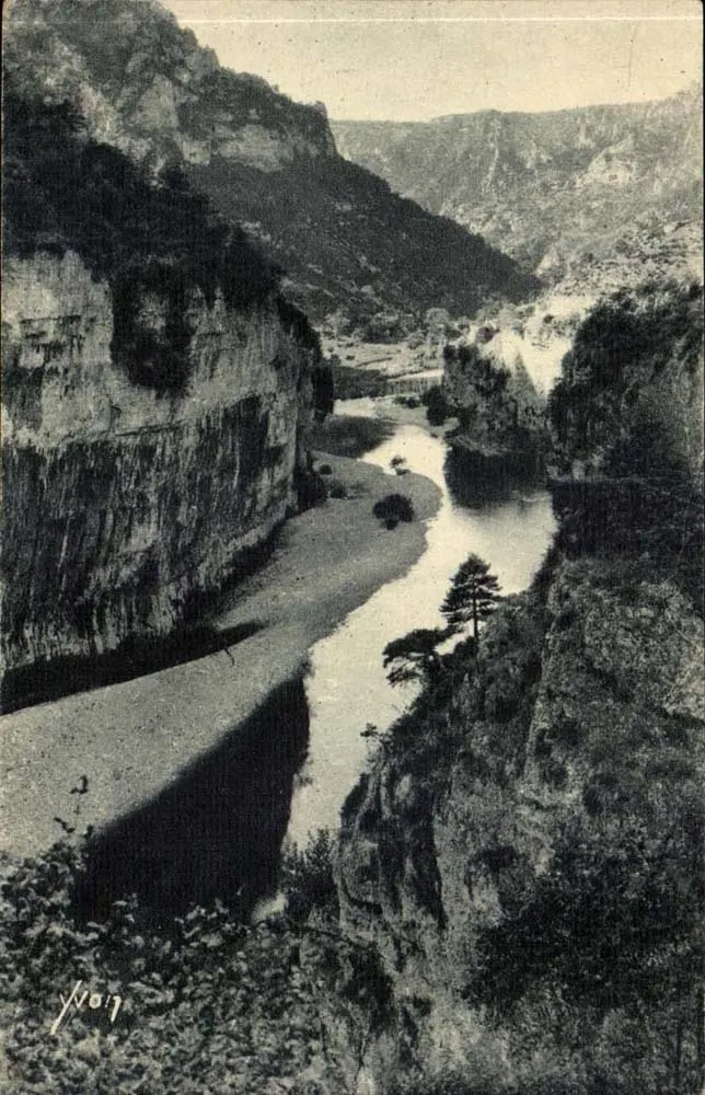 Gorges du Tarn — Salida de los Détroits (Lozère) — Les Éditions d'Art YVCR, Paris - Anverso