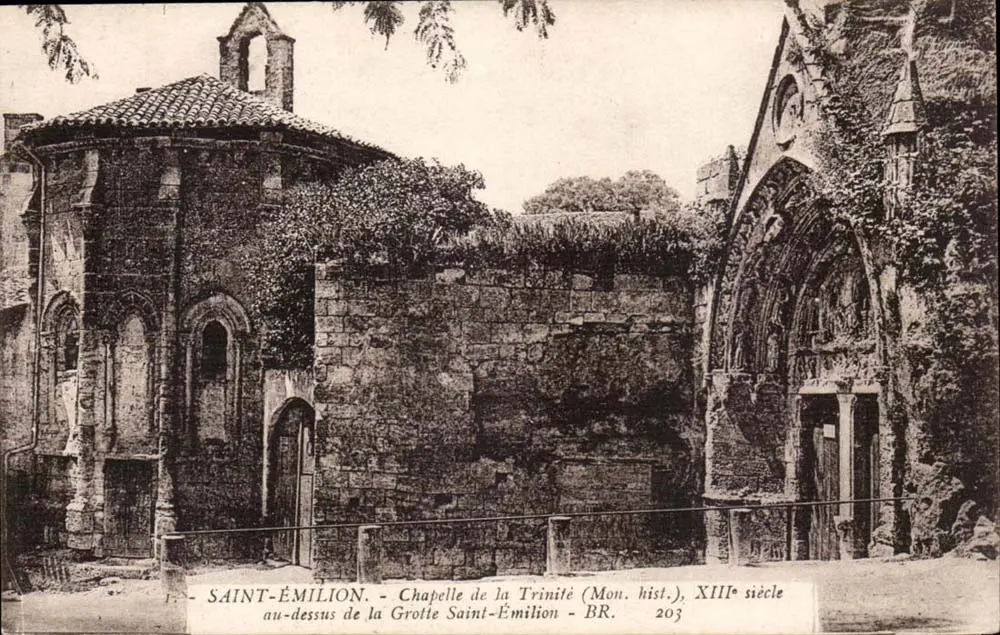 Saint-Émilion — Kapelle der Dreifaltigkeit (Historisches Monument), 13. Jahrhundert — BR. 203 - Vorderseite