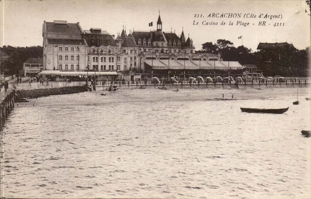 Arcachon (Côte d'Argent) — O Casino da Praia — BR - 4211 - Frente