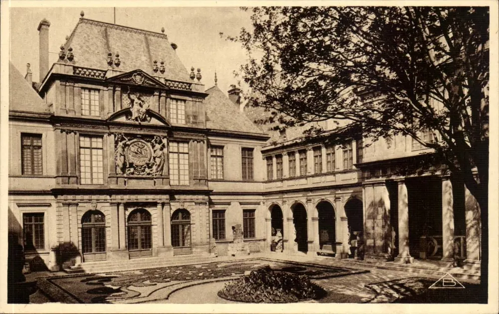 Hotel Carnavalet — facciata sul giardino — Edizione Braun & Cie, n°30 - Recto