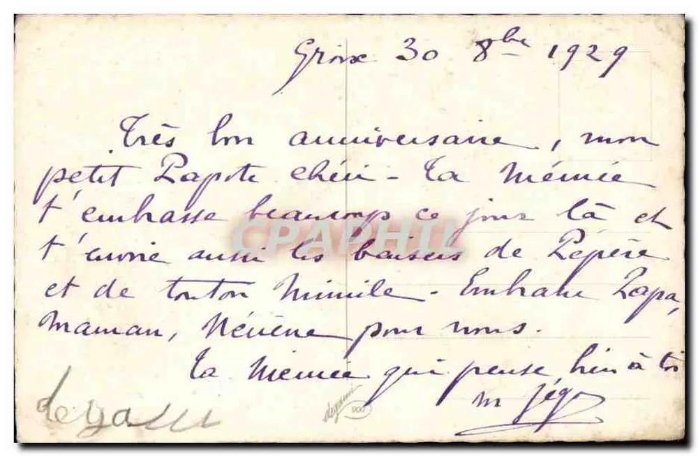 Criança brincando com um cachorro de brinquedo — Grine, 30 de agosto de 1929 — editor não visível - Verso