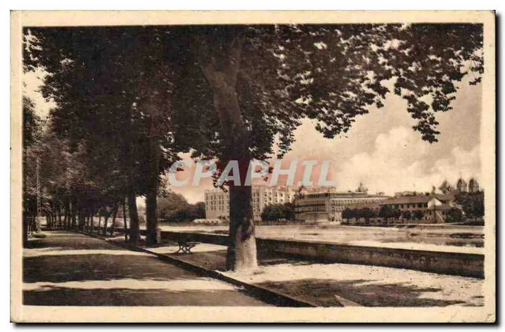 Passeio do Boulevard de Strasbourg — vista do cais — Cie des Arts Photomécaniques, Dax - Frente