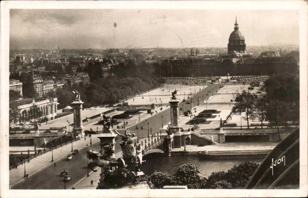 Pont Alexandre III und Esplanade des Invalides — Paris — Éditions d'Art d'Art - Vorderseite