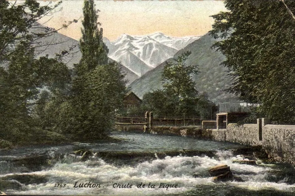 Luchon — Cachoeira da Pique — Edição Labouche Frères, n° 2743 - Frente
