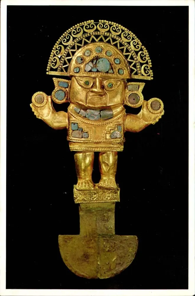 Cuchillo ritual en oro, Chimú — Museo del Oro del Perú, Lima — Editor no visible - Anverso