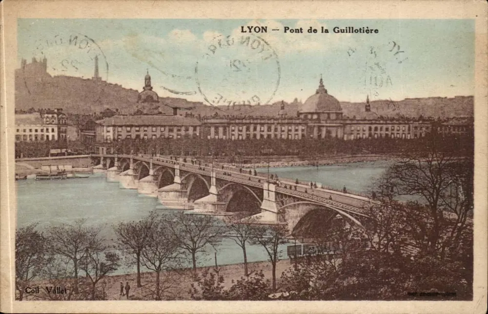 LYON — De Brug van de Guillotière — Coll. Vallot - Voorkant