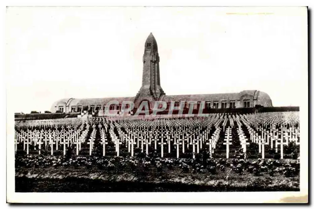 Schlachtfelder von Verdun — Ossuar und Friedhof von Douaumont — Les Éditions Lorraines Frémont - Vorderseite