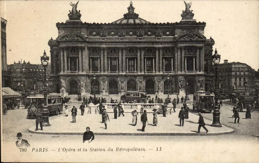 Paris — Das Opernhaus und die U-Bahn-Station — XX — 780 - Vorderseite