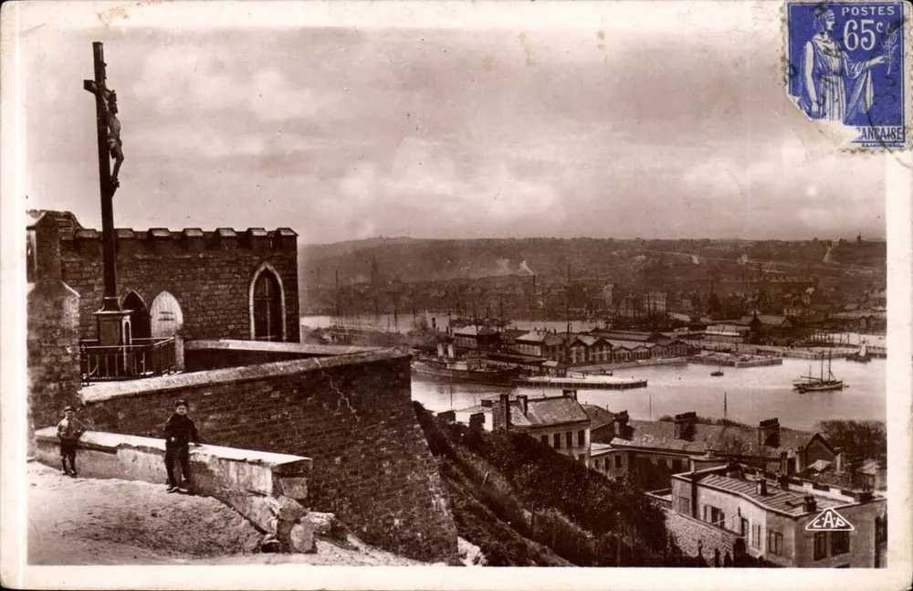 Boulogne-sur-Mer — Ansicht vom Calvary — Verlag C.A.A. n°12 - Vorderseite