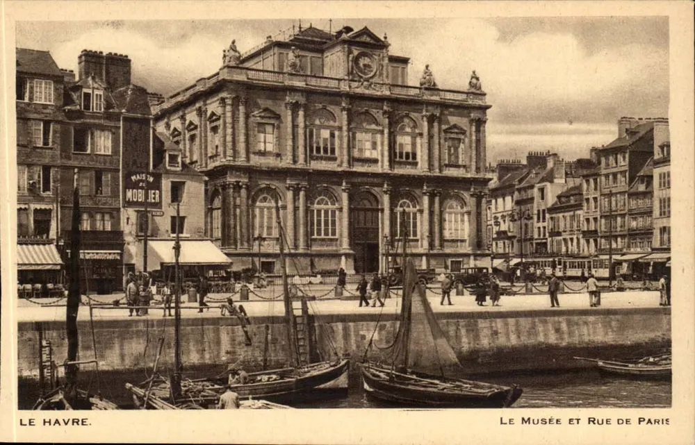 O Museu e a Rua de Paris — Le Havre — editor não identificado - Frente