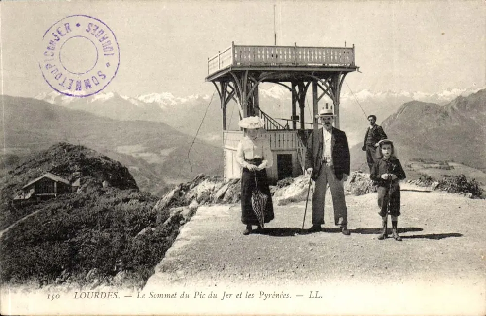 Lourdes — Gipfel des Pic du Jer und die Pyrenäen — LL. - Vorderseite