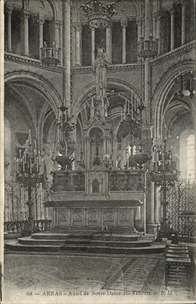 Arras — Altar de Nossa Senhora dos Ardentes — B.D. n°68 - Frente