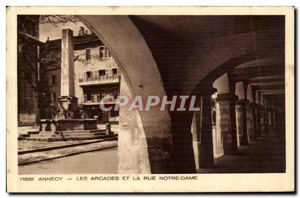 Annecy — Die Arcaden und die Rue Notre-Dame — Verlag Brau & Cie, Nr. 11832 - Vorderseite