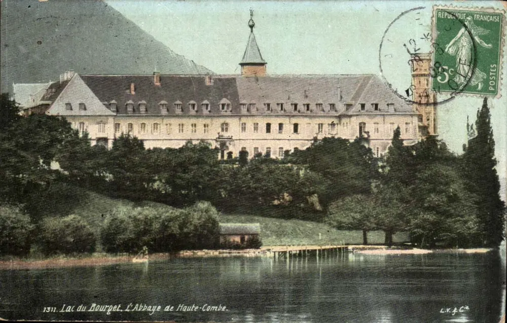 Lago do Bourget — A Abadia de Haute-Combe — L.V. & Cie - Frente