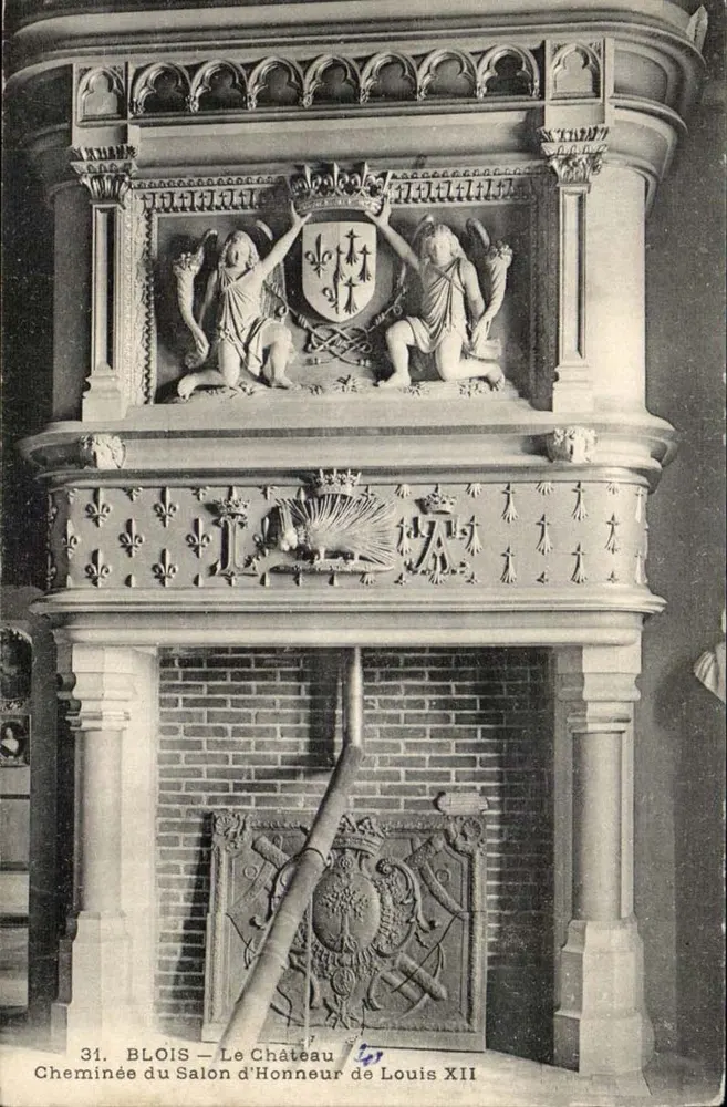 Blois — Das Schloss — Kamin des Ehensales von Ludwig XII - Vorderseite