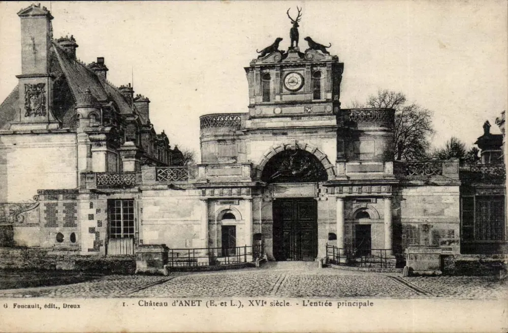 Castelo de ANET (E. et L.), século XVI — A entrada principal — G. Foucault, editor, Dreux - Frente
