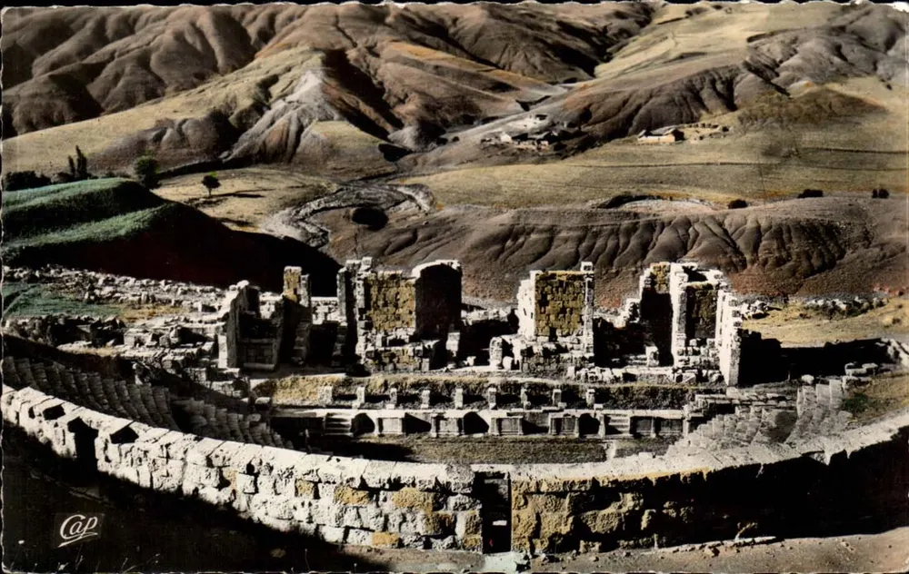 Djémila — O Teatro Romano — Edições Papetorïa (Djémila - Sétif) - Frente