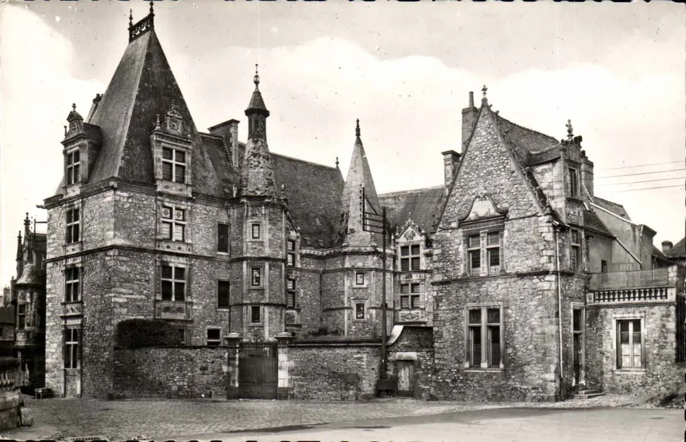 Le Mans (Sarthe) — Place du Château, das Haus der Medicis (16. Jahrhundert) — unbekannter Verlag - Vorderseite