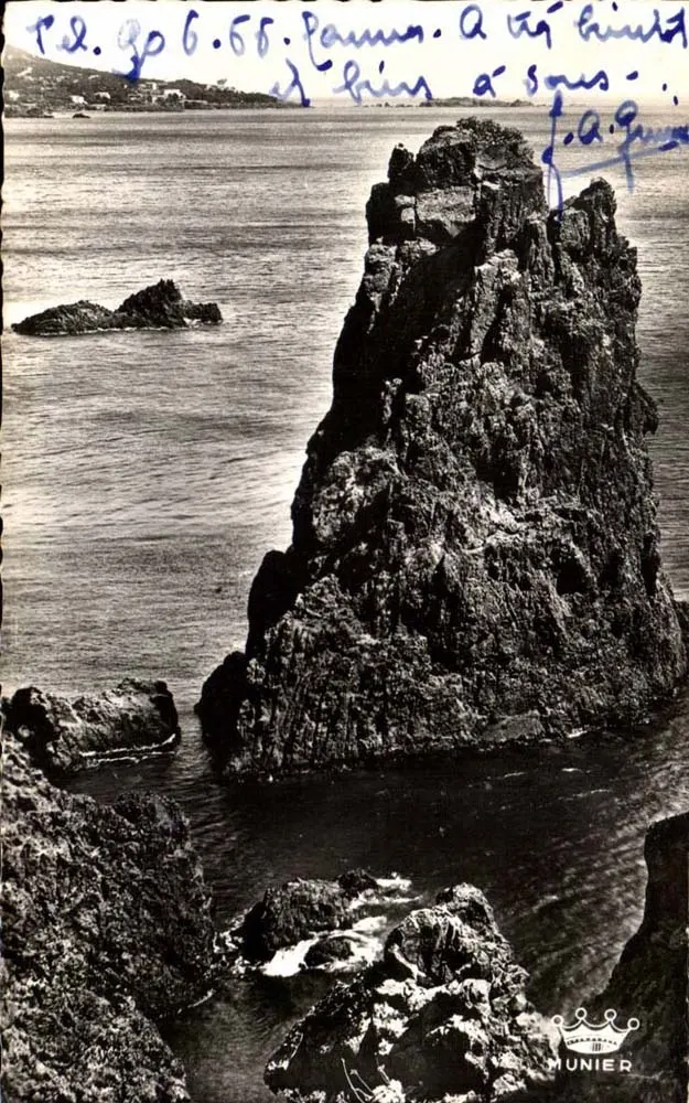 Rochers du Trayas — La Corniche d'Or — Edities van M. Munier - Voorkant