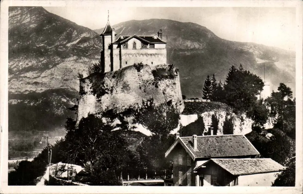 Sassenage - Das kleine Schloss der Sassenage-Hügel — n°311 - Vorderseite