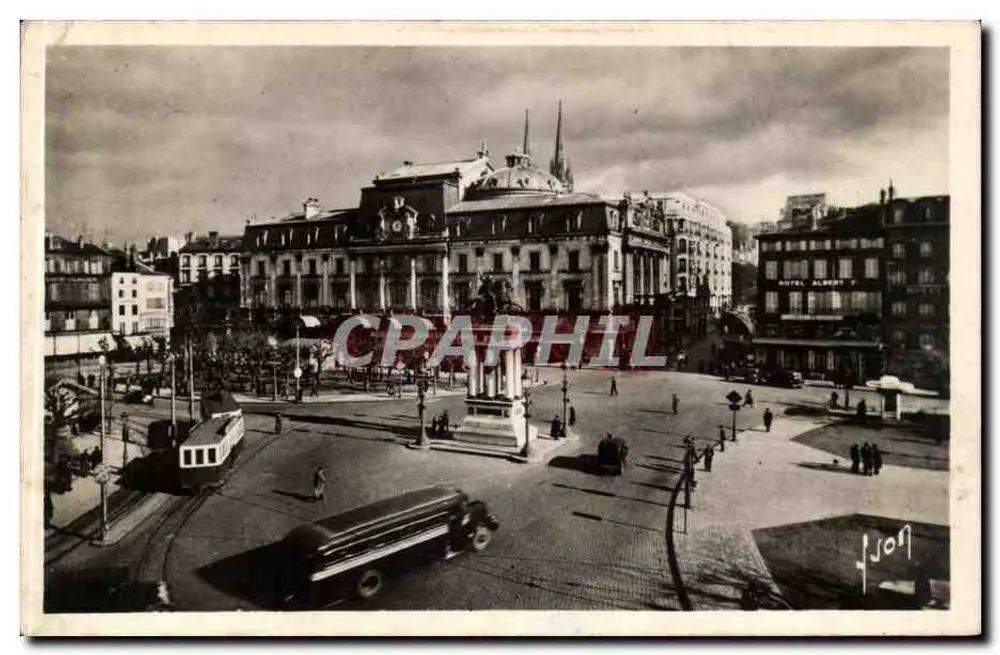 Place de Jaude und das Theater — Clermont-Ferrand (Puy-de-Dôme) — Editions d'Art, n° B.915 N - Vorderseite