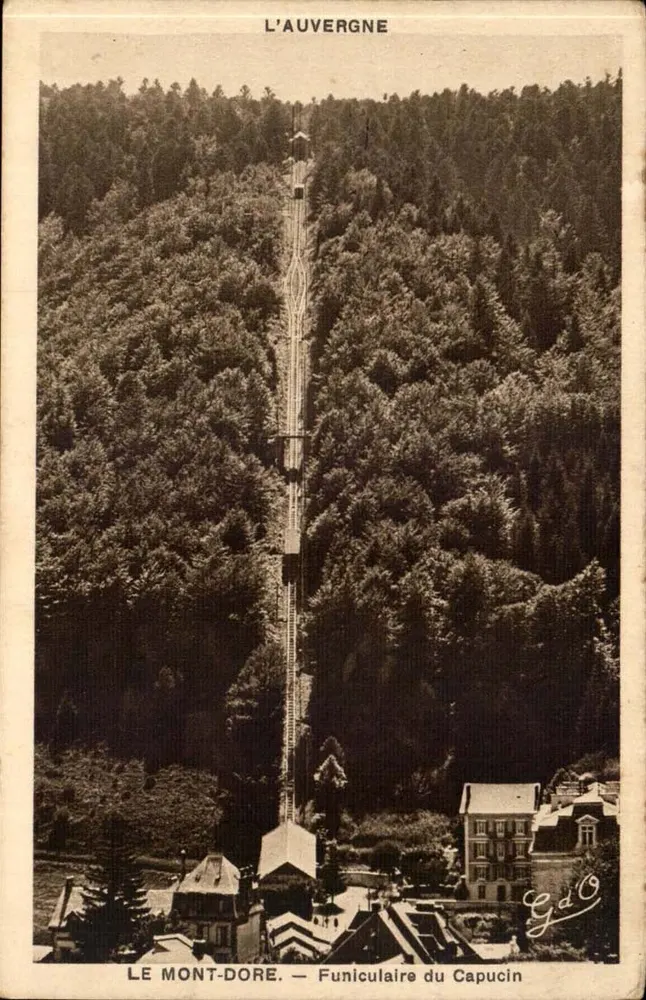 Le Mont-Dore — Funicular do Capucino — A Auvergne - Frente
