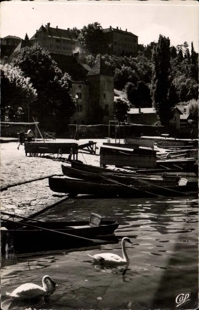 Thonon-les-Bains — As Barcas no Porto — Cap - Frente