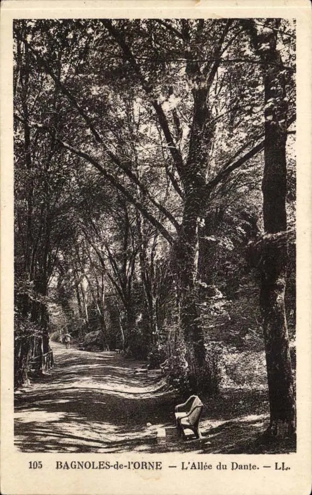 Bagnoles-de-l'Orne — A Avenida do Dante — LI. - Frente