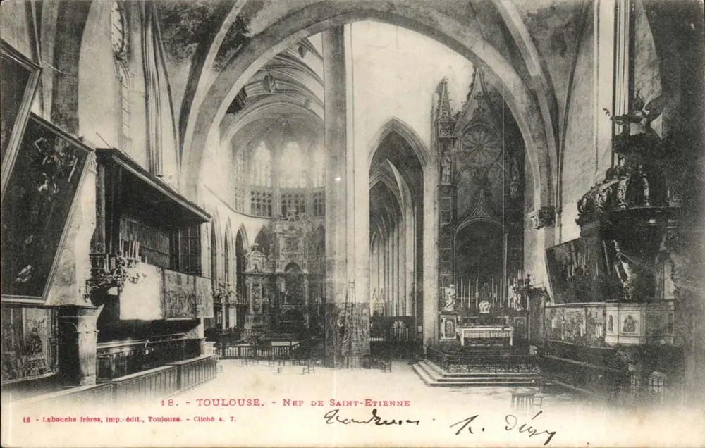 Toulouse - Nef de Saint-Etienne — Labouche Frères, imp.-édit., Toulouse, n°18 - Frente