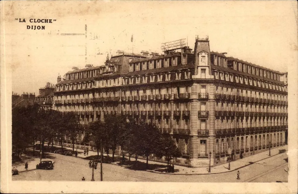 Hotel 'La Cloche' — Dijon — editor desconhecido - Frente