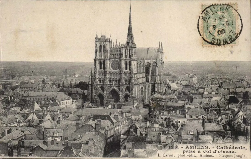 Amiens - Kathedrale - Vogelperspektive - L. Caron, Foto-Verlag, Amiens - Jouglia-Platten - Vorderseite