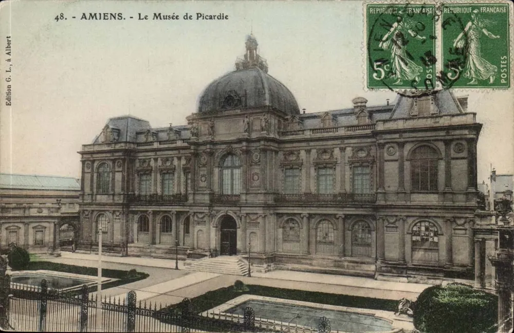 Amiens - O Museu da Picardia — Edição G. L., em Albert, n° 48 - Frente