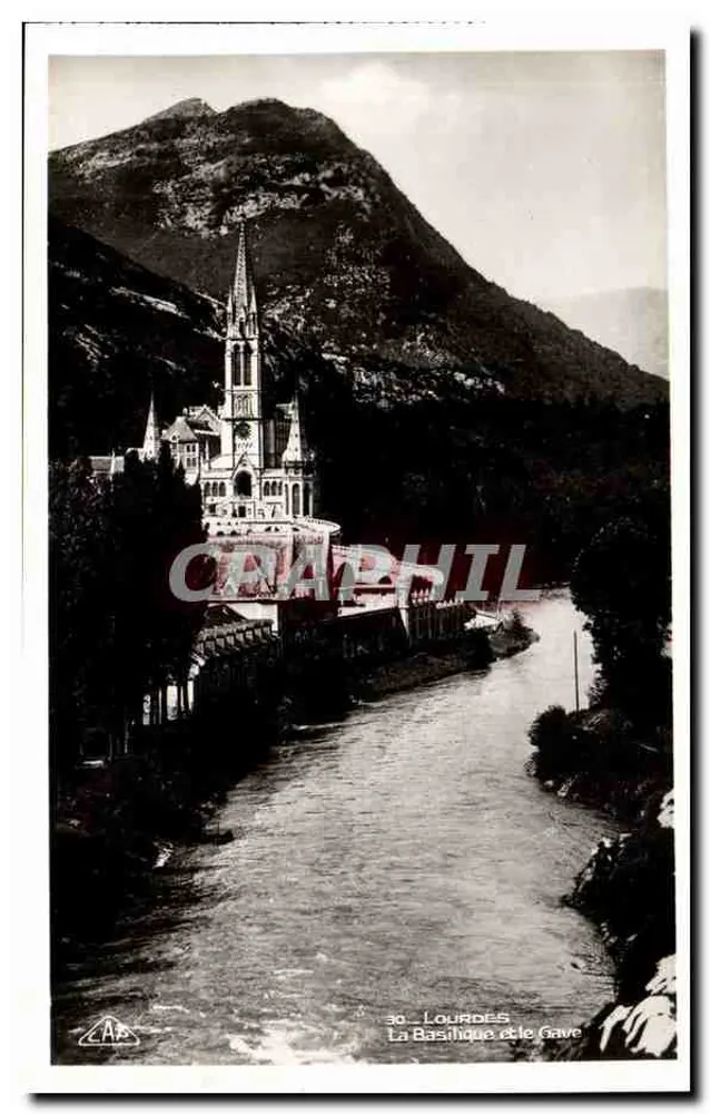 Lourdes — A Basílica e o Gave — C.A.I. Paris - Frente