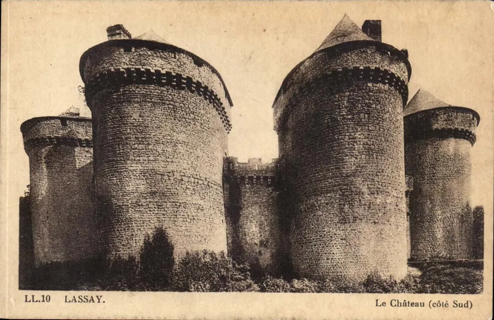 लासे - किला (दक्षिण ओर) - LL.10 - आगे