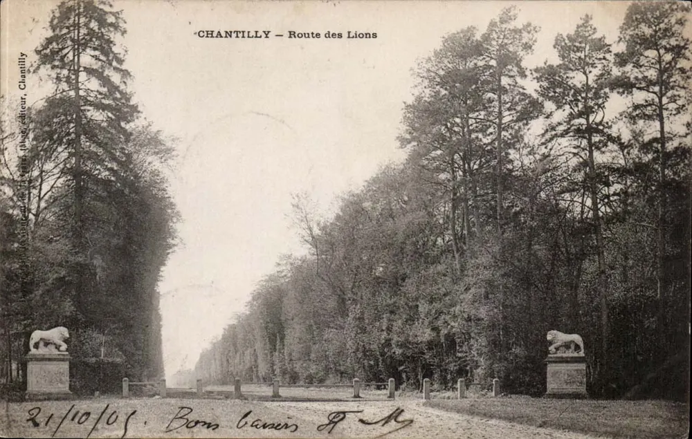 Chantilly — Rua dos Leões — Editor Jauge, Chantilly - Frente