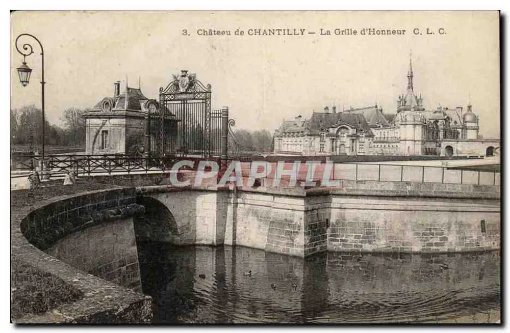 Castelo de Chantilly — A Grade de Honra — C. L. C. - Frente